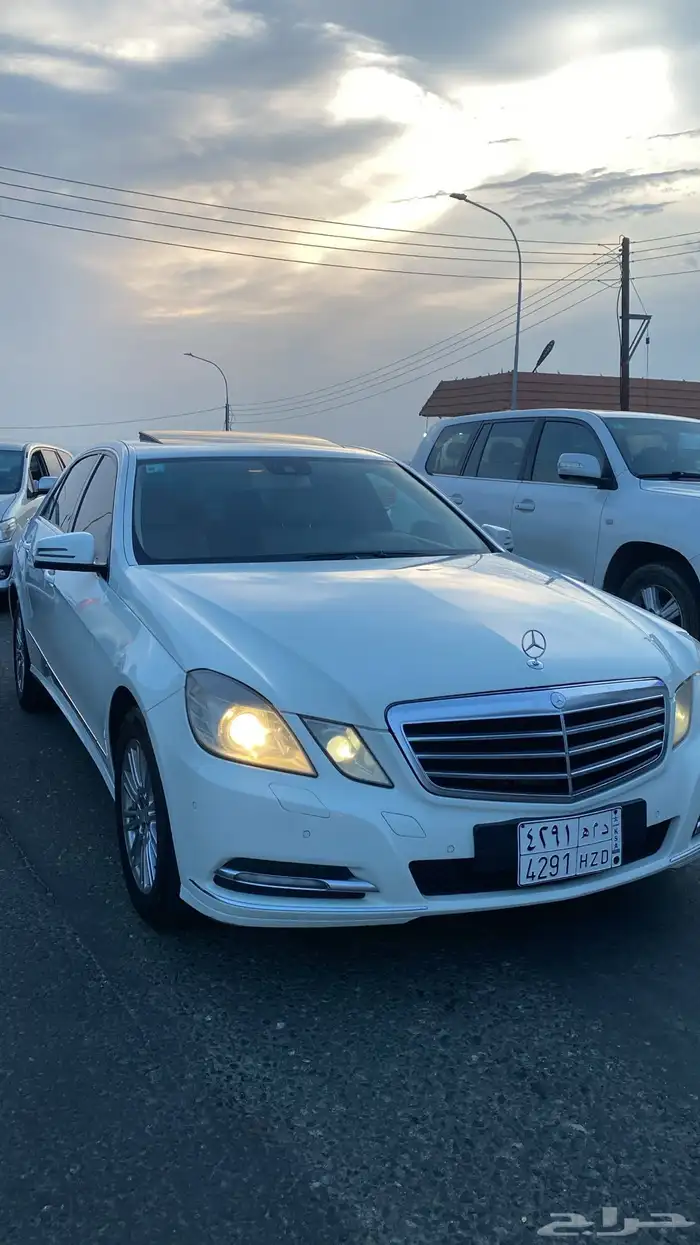 مورسدس 2011 e200 16
