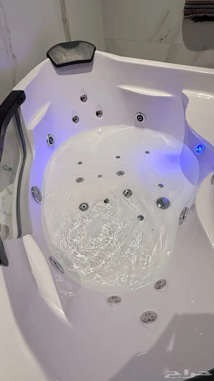 جاكوزي مقاس متر ونص في متر ونص 2