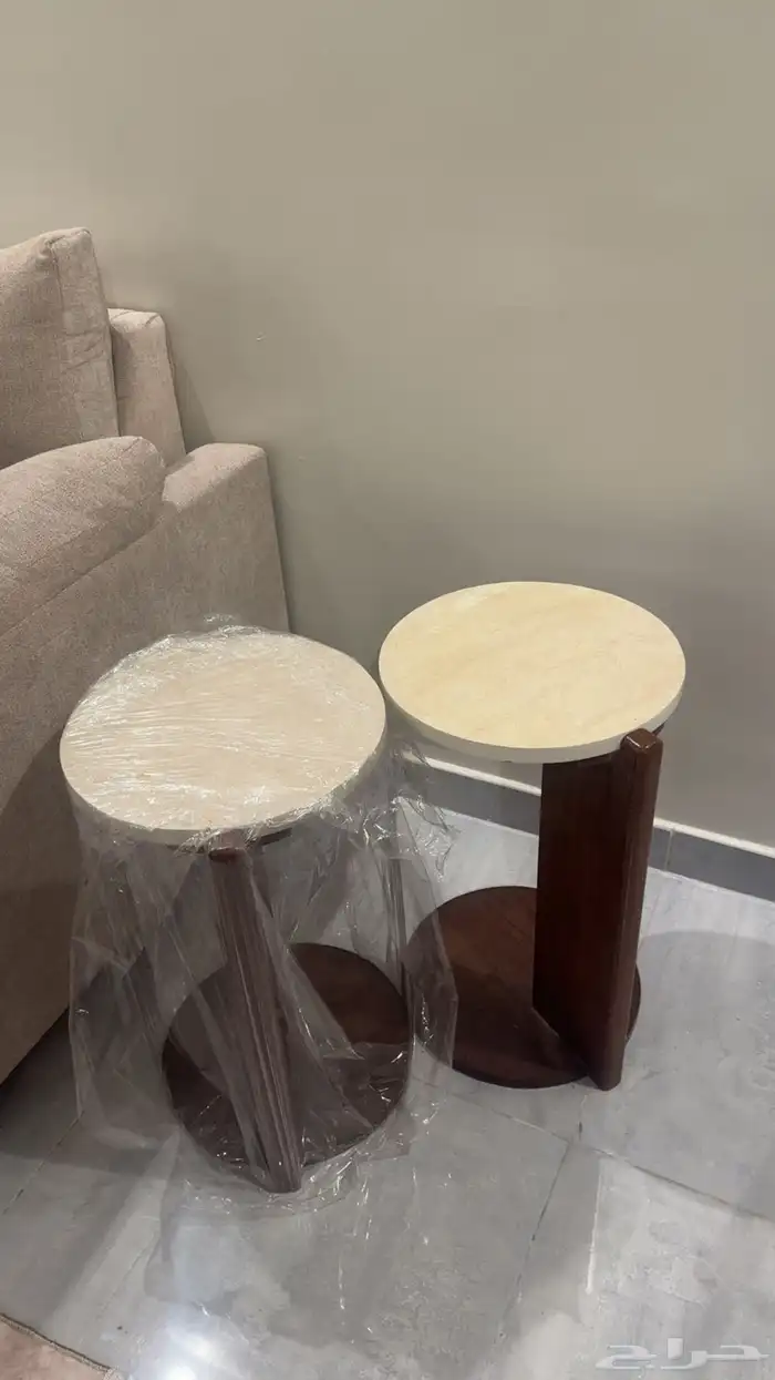 طاولات خدمة 1