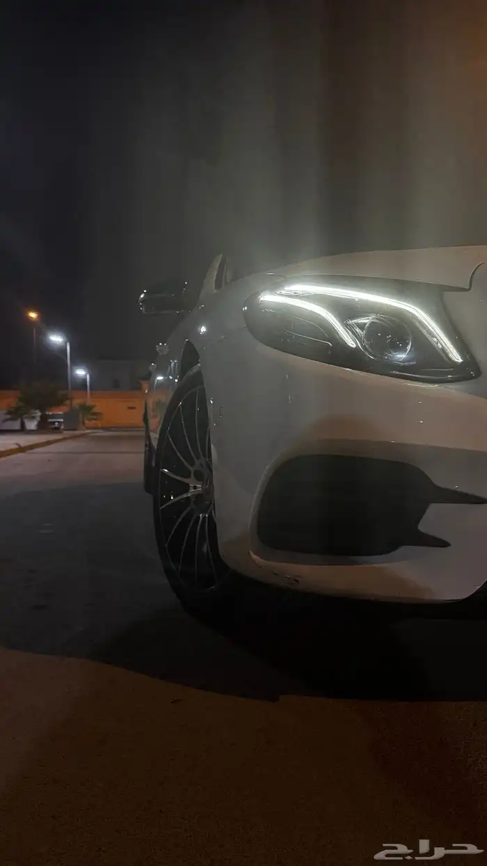 مرسيدس E200 2020 11