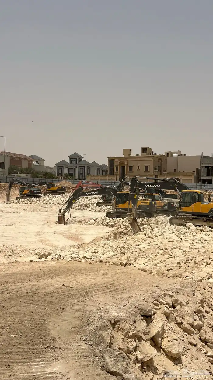 بوكلين للايجار مقاول حفر 0