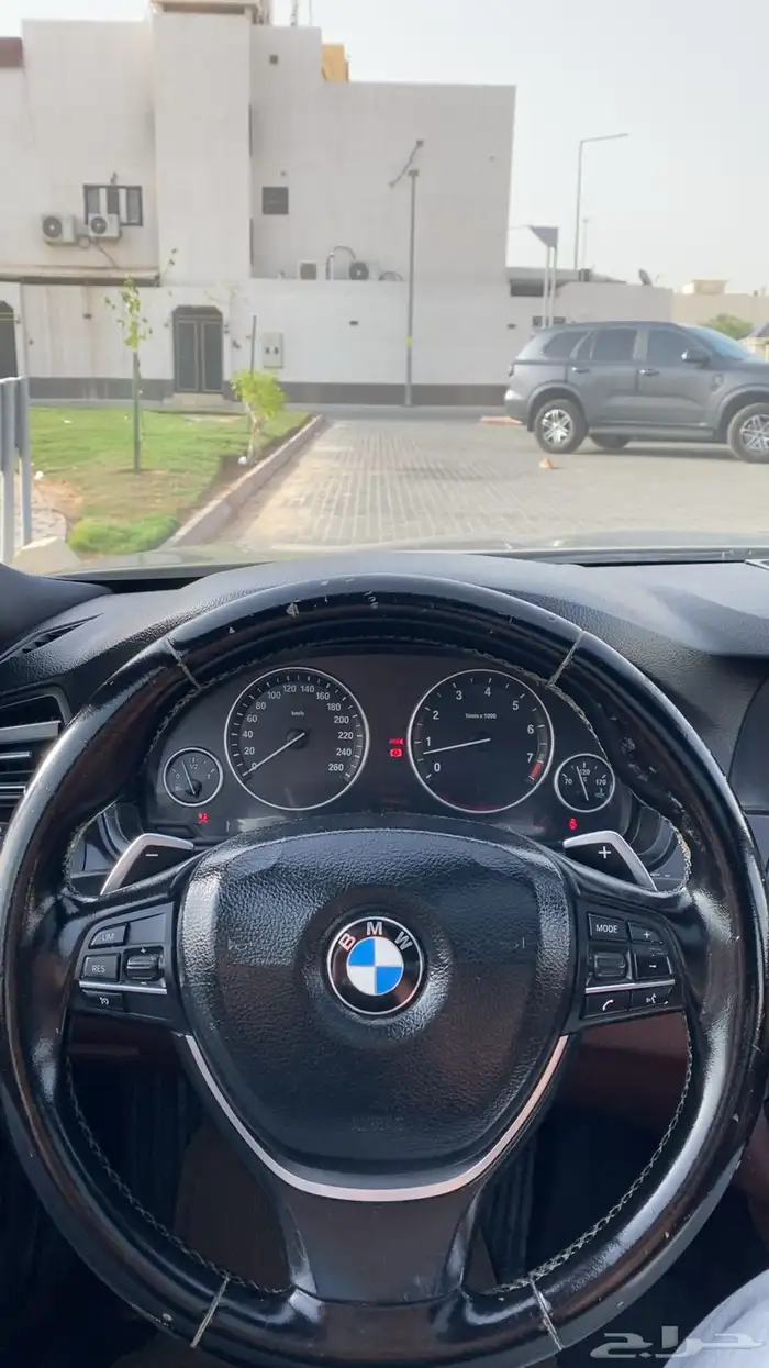 BMW 523 6