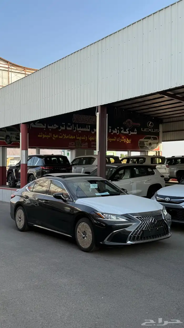 لكزس ES350CCموديل 2025 كاش وتقسيط 3