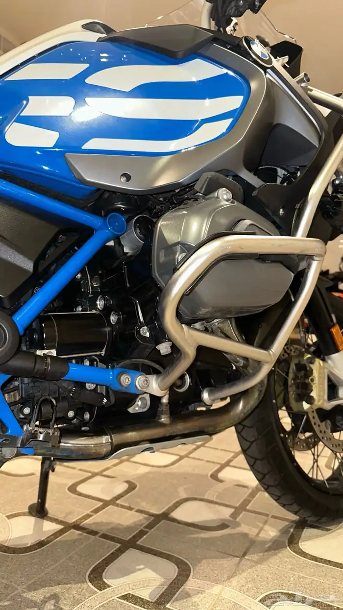 دراجه ادفنشر BMW GSA1200 موديل 2018 18