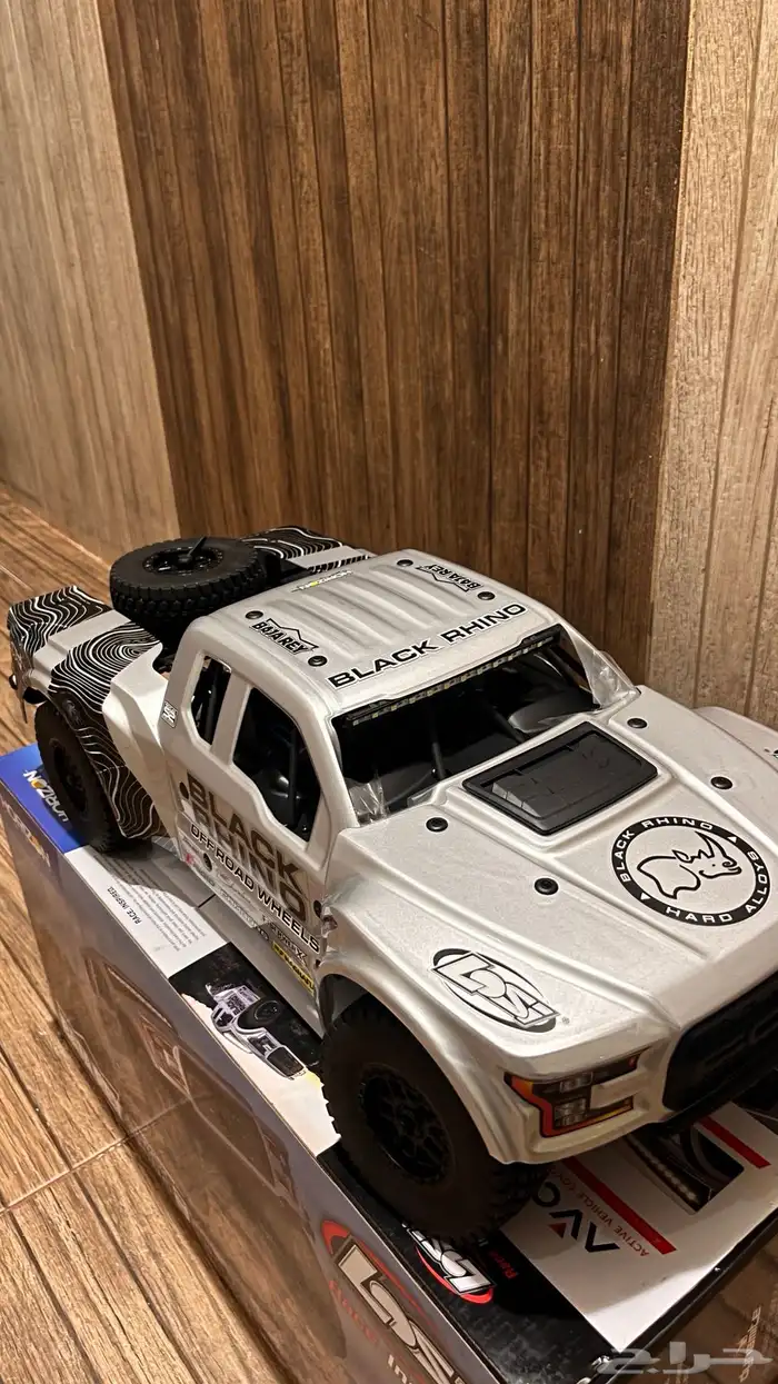 شاحنة losi RC بمقياس1 10 من طراز Black Rhino Ford Raptor 5