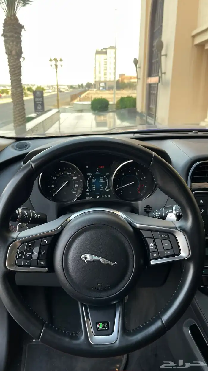 F pace (78km) 9