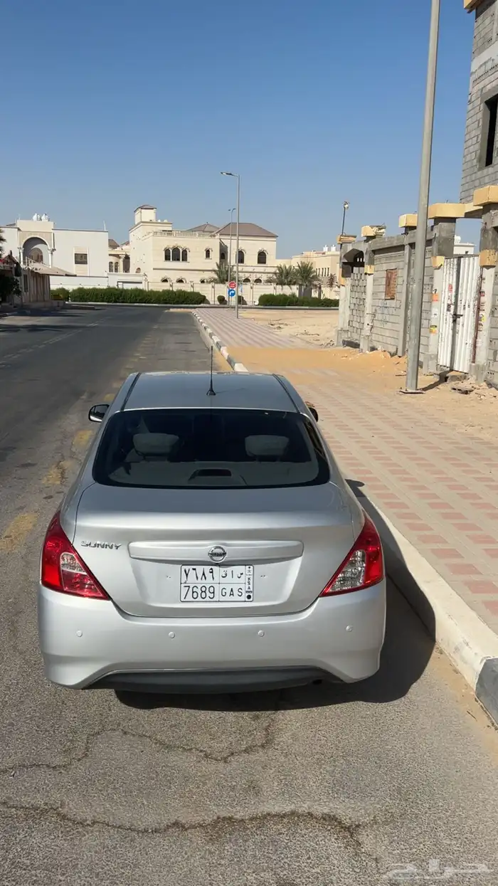للبيع نيسان صني 2022 2