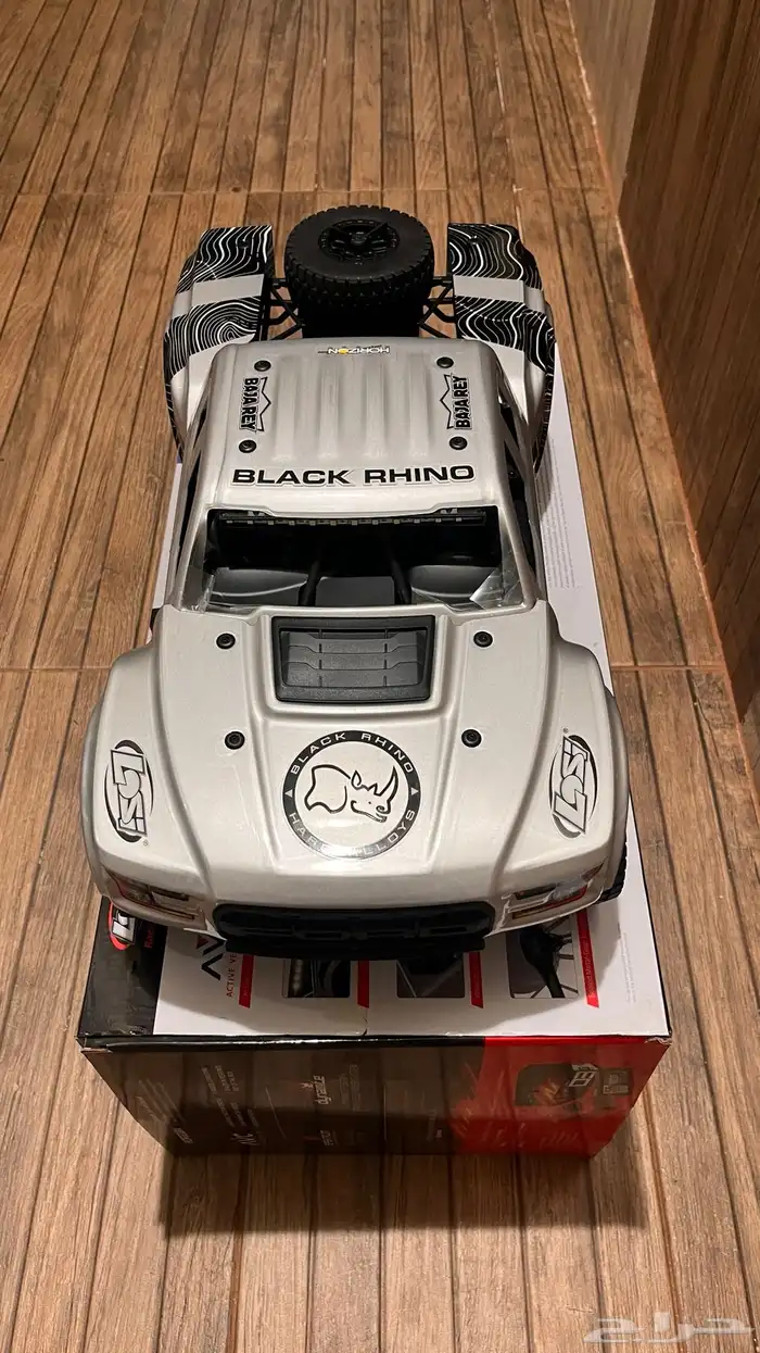 شاحنة losi RC بمقياس1 10 من طراز Black Rhino Ford Raptor 1