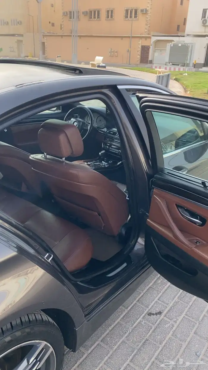 BMW 523 10
