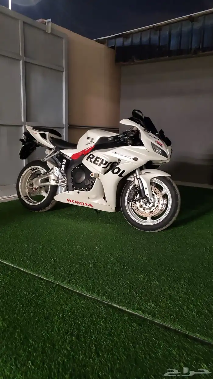 دباب هوندا ريبسول 1000 cc موديل 2007 0