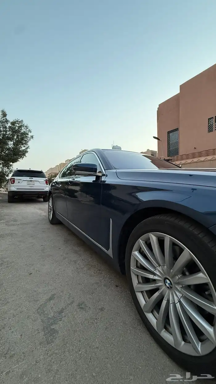 بي ام ديبلو 730li 2022 6