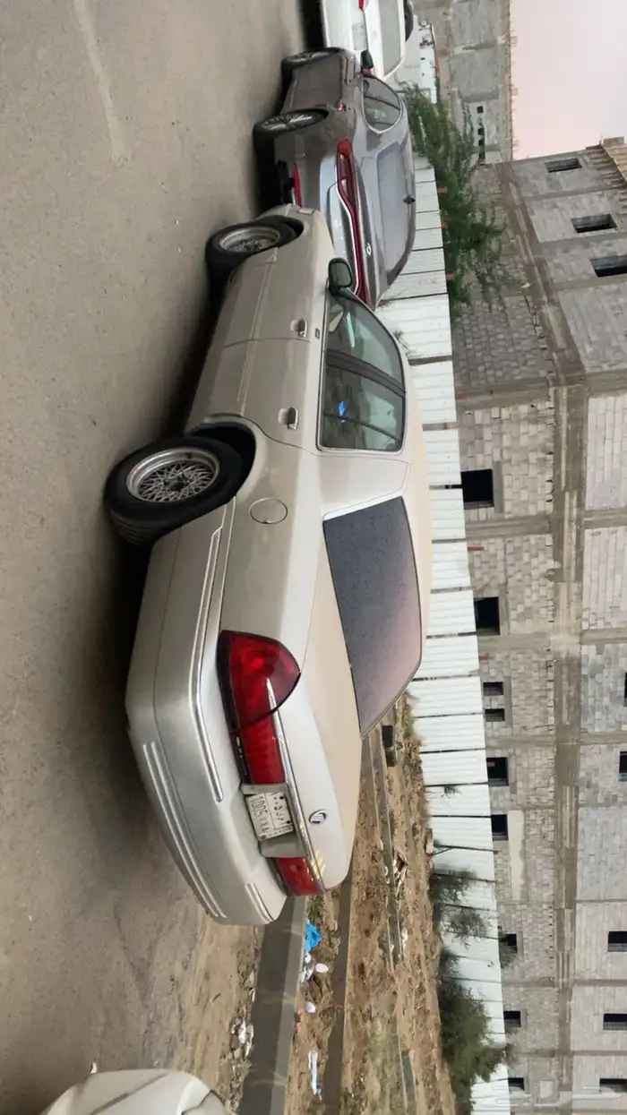 فورد ماركيز2000 1