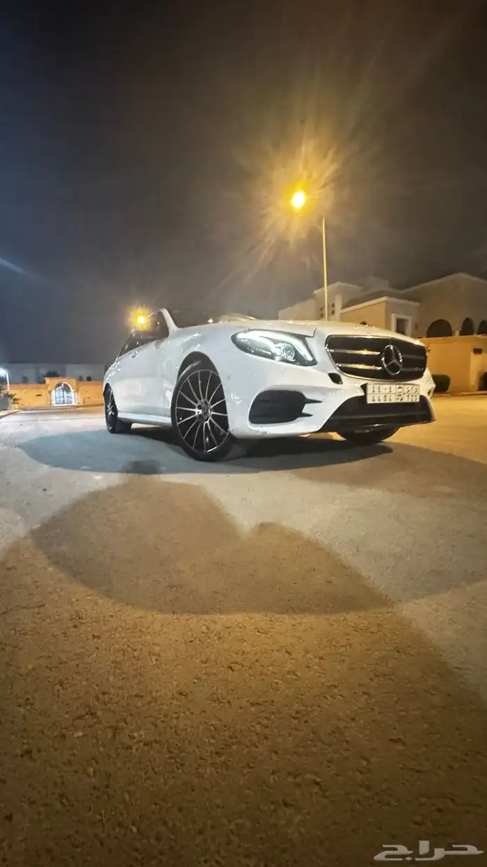 مرسيدس E200 2020 7