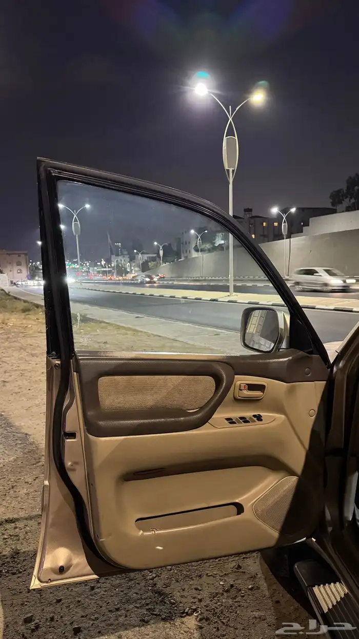 لاندكروزر GXR 2004 15