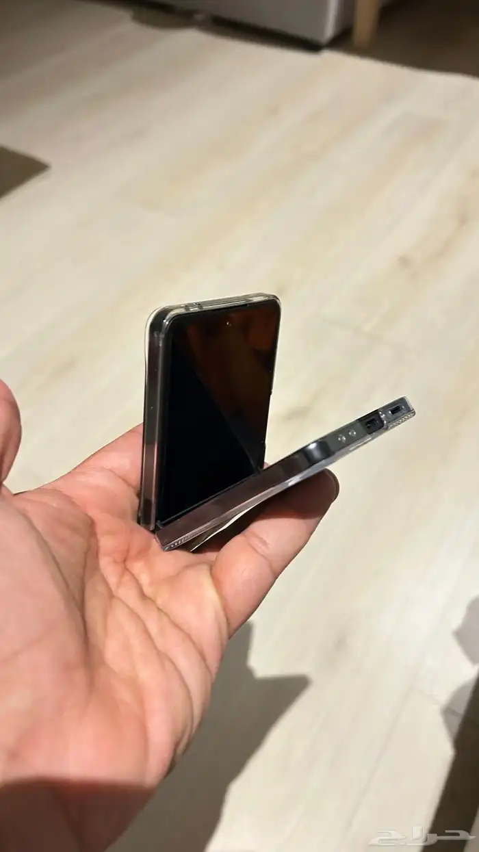 سامسونج زد فلب 7 samsung z flip7 0