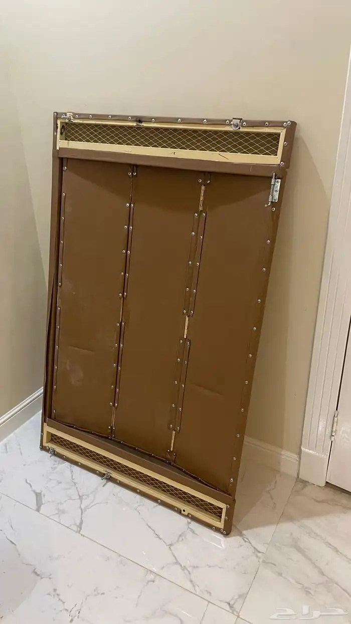 طبق فتك صالون 0