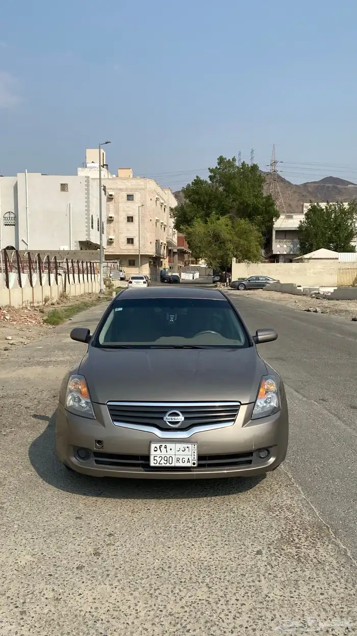 نيسان التيما 4