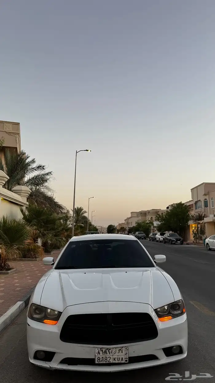 دوج تشارجر 2012 6