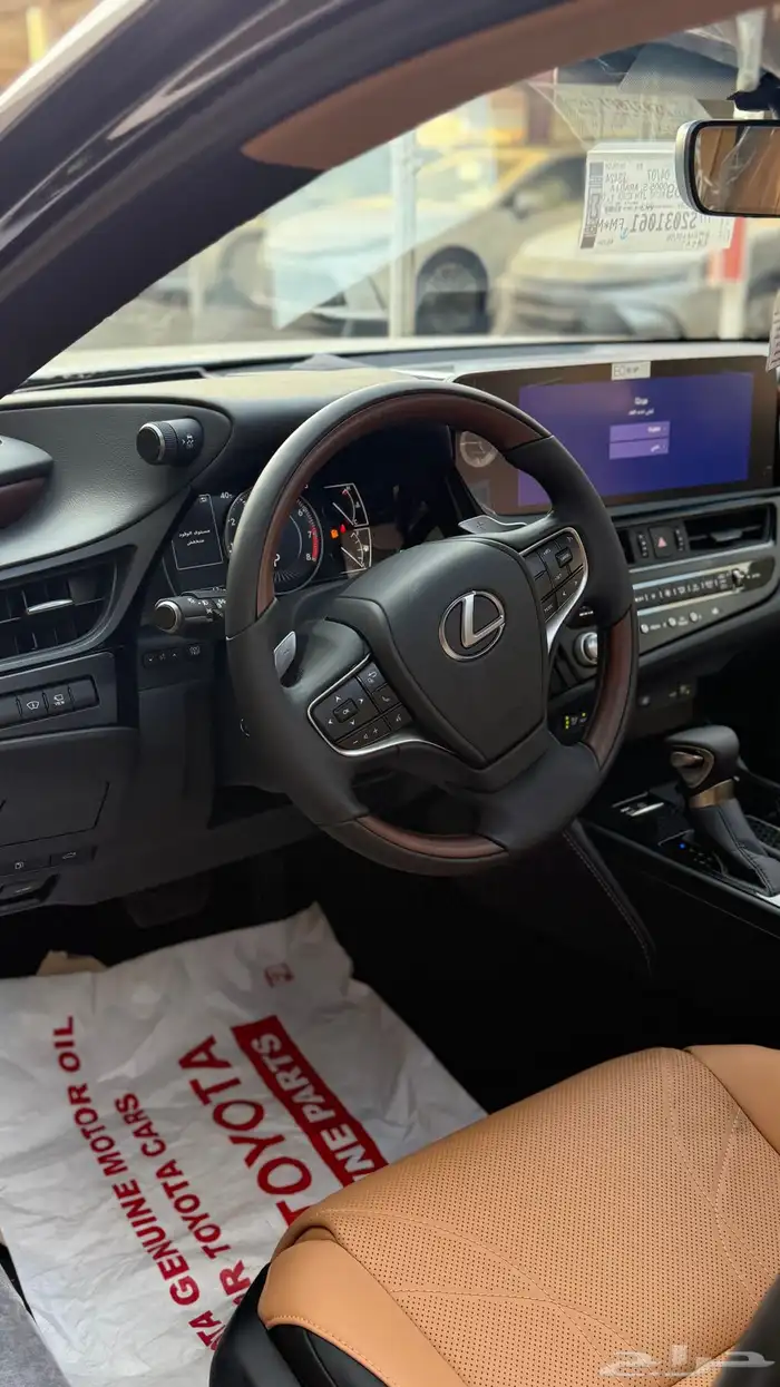 لكزس ES350CCموديل 2025 كاش وتقسيط 10