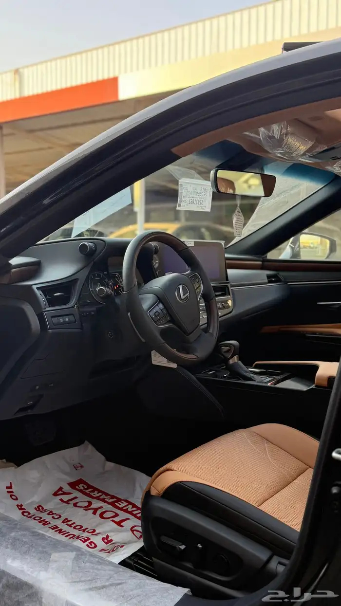 لكزس ES350CCموديل 2025 كاش وتقسيط 8
