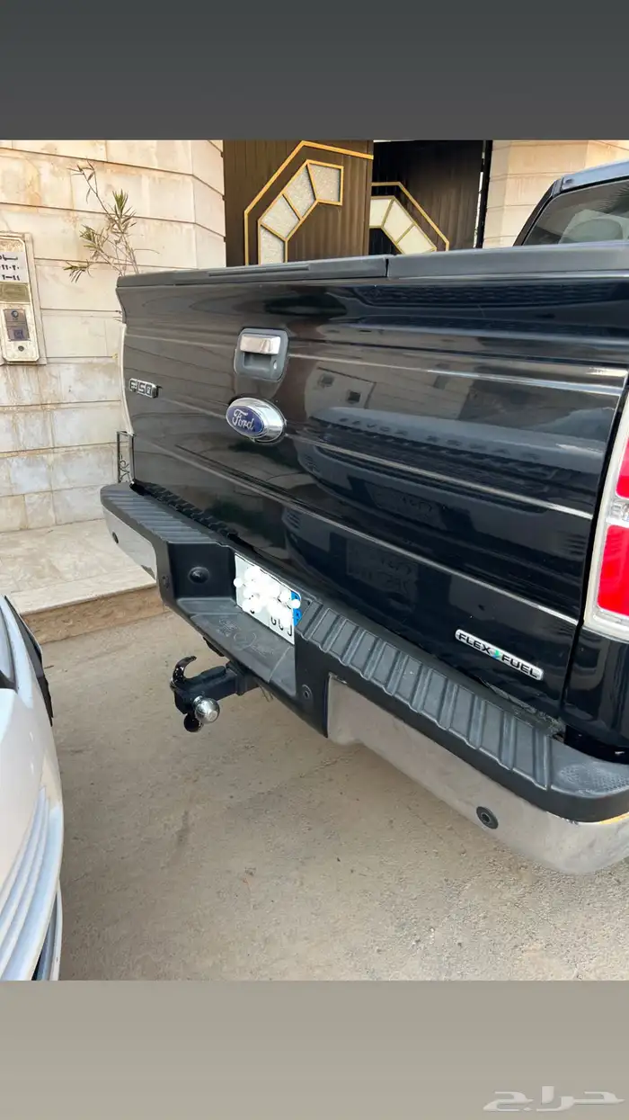 للبيع وانيت فورد اف f150 موديل 2014 غمارتين 3