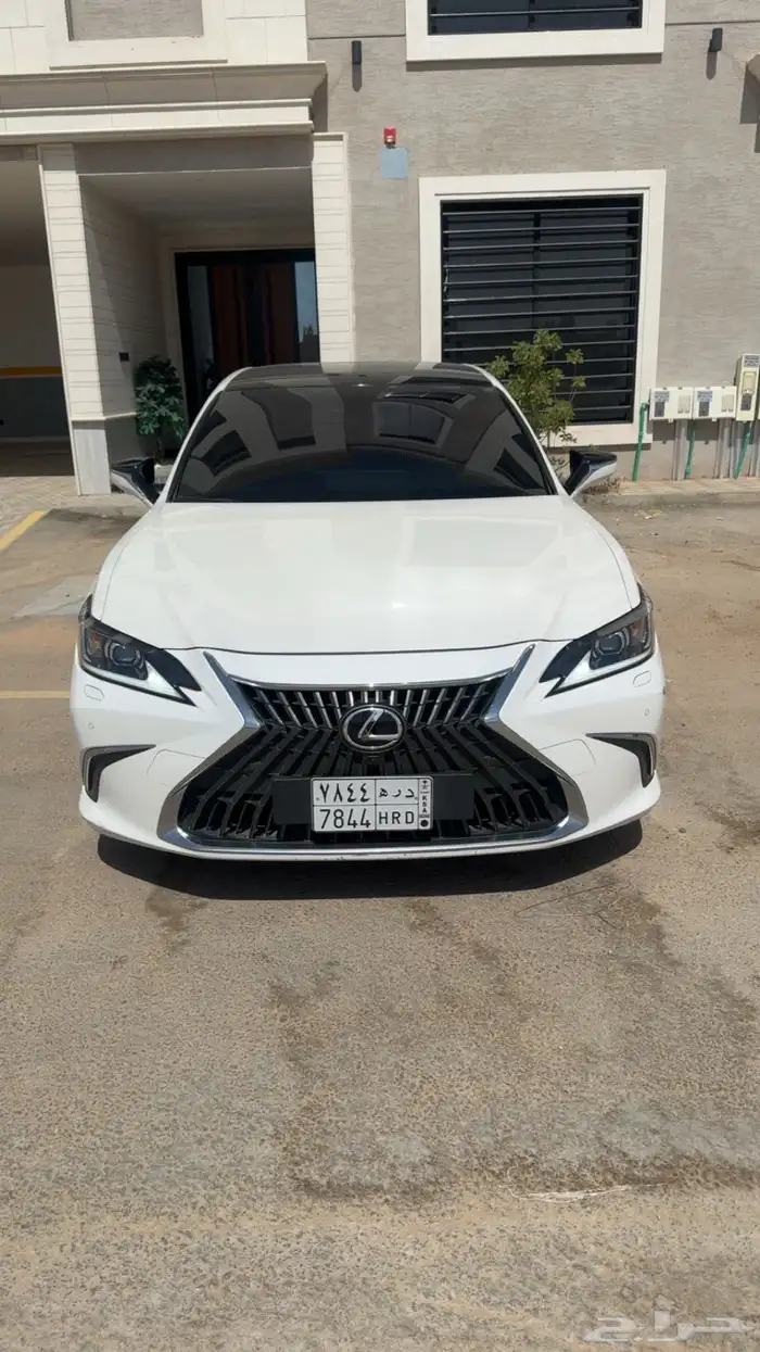 لكزس 2024 ماشي 25 الف LS350CC فل كامل 0