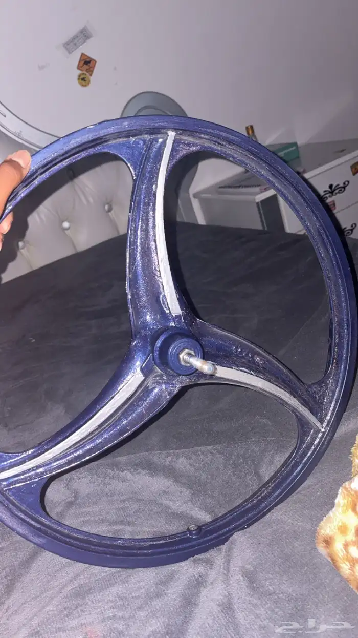 جنط مروحه نضييف مصبوغ صناعيه علا السوم اعلا سوم بعت 0