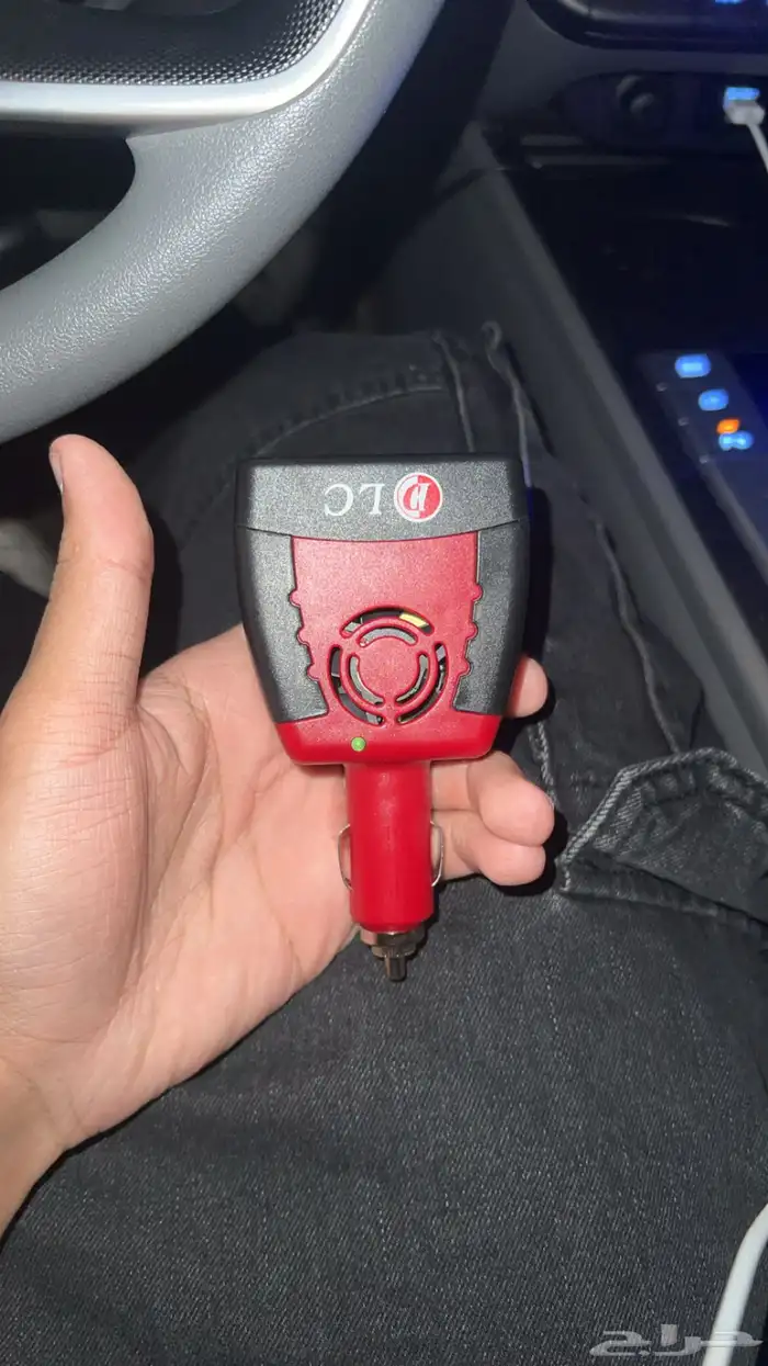 قطعه شاحن للسيارة 1