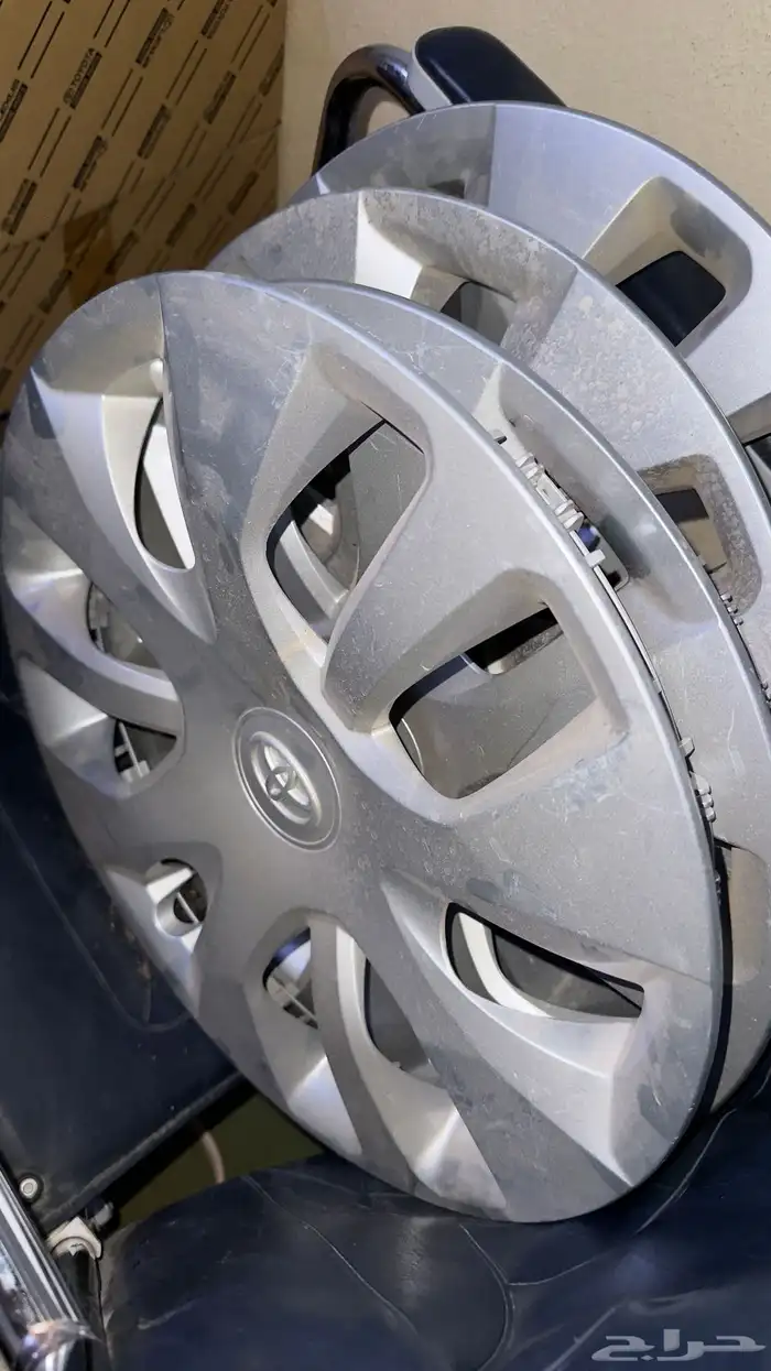 كفرات برجستون مقاس 16 لهايلكس عاديه 4