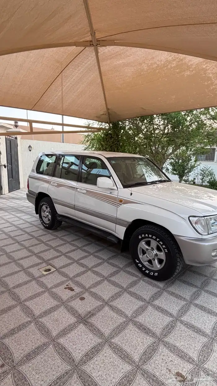 تويوتا vxr1 (قير عادي اساس ) 8 سلندر 98 3