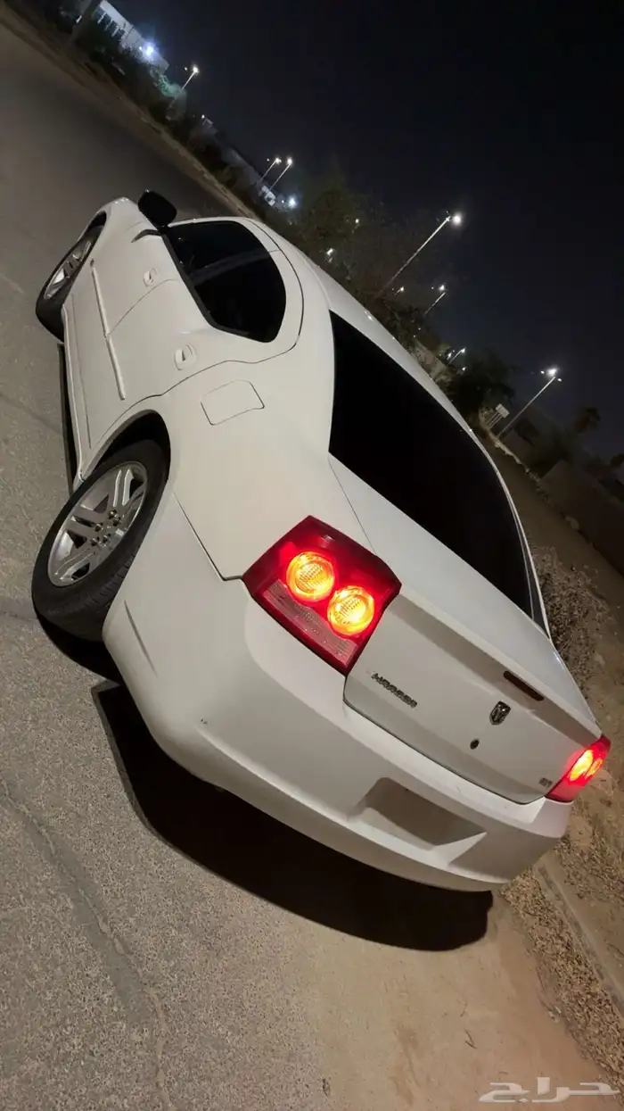 تشارجر 2006 نظيف 0