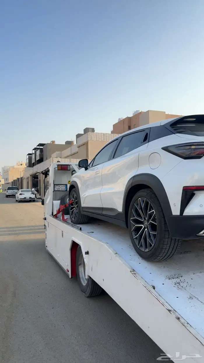 سطحة النقل السيارات المتعطلة 0