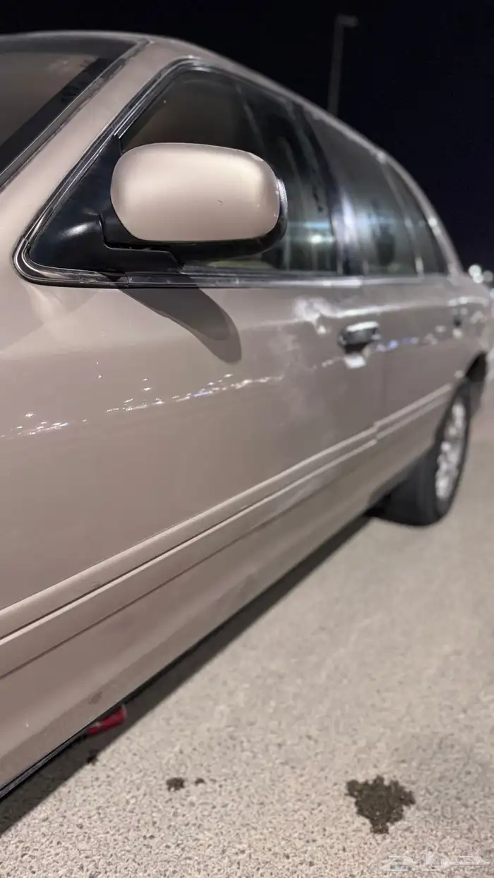 فورد فكتوريا موديل 1998 10