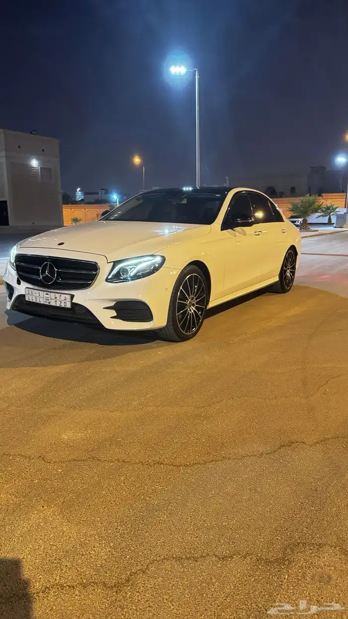 مرسيدس E200 2020 0