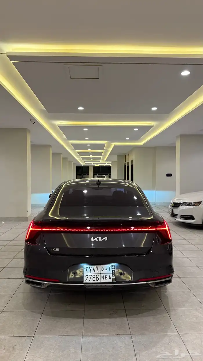 كيا K8 2022 ( بنزين ) فل اوبشن حالة الوكالة 6