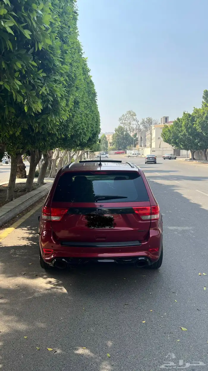 جيب قراند شيروكي 6.4 SRT للبيع او البدل 3