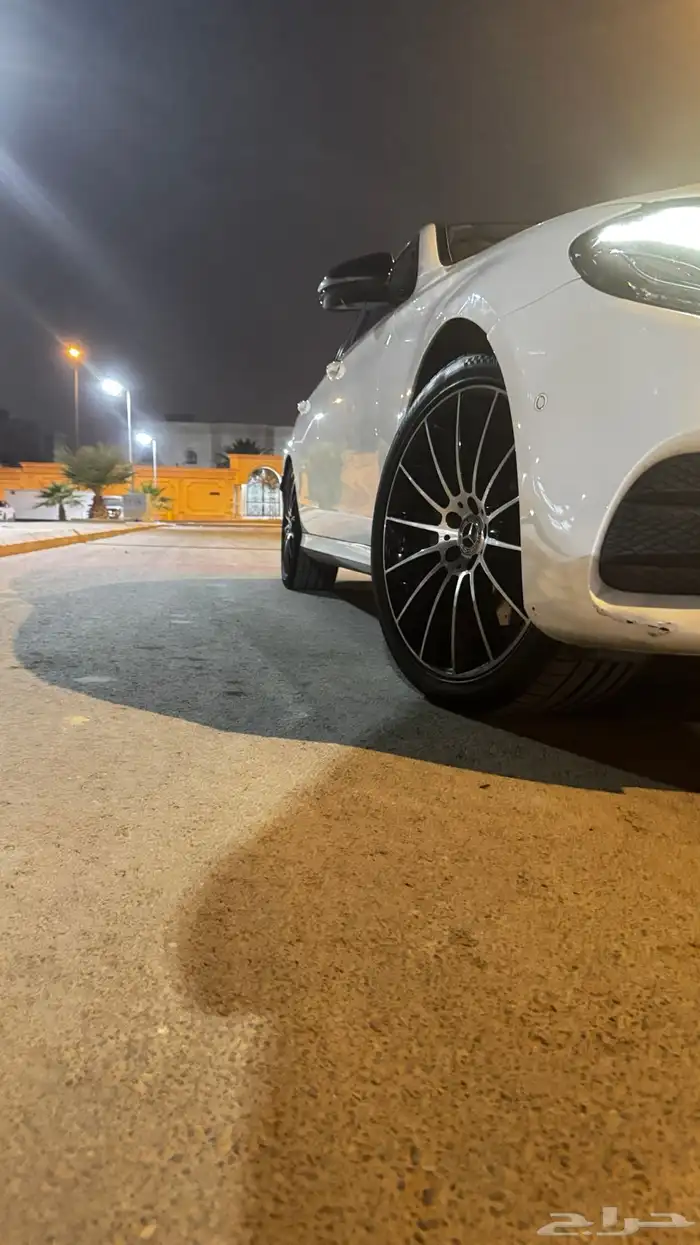 مرسيدس E200 2020 8