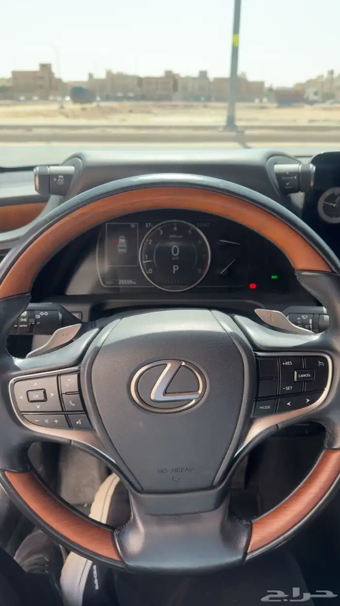 لكزس 2024 ماشي 25 الف LS350CC فل كامل 9