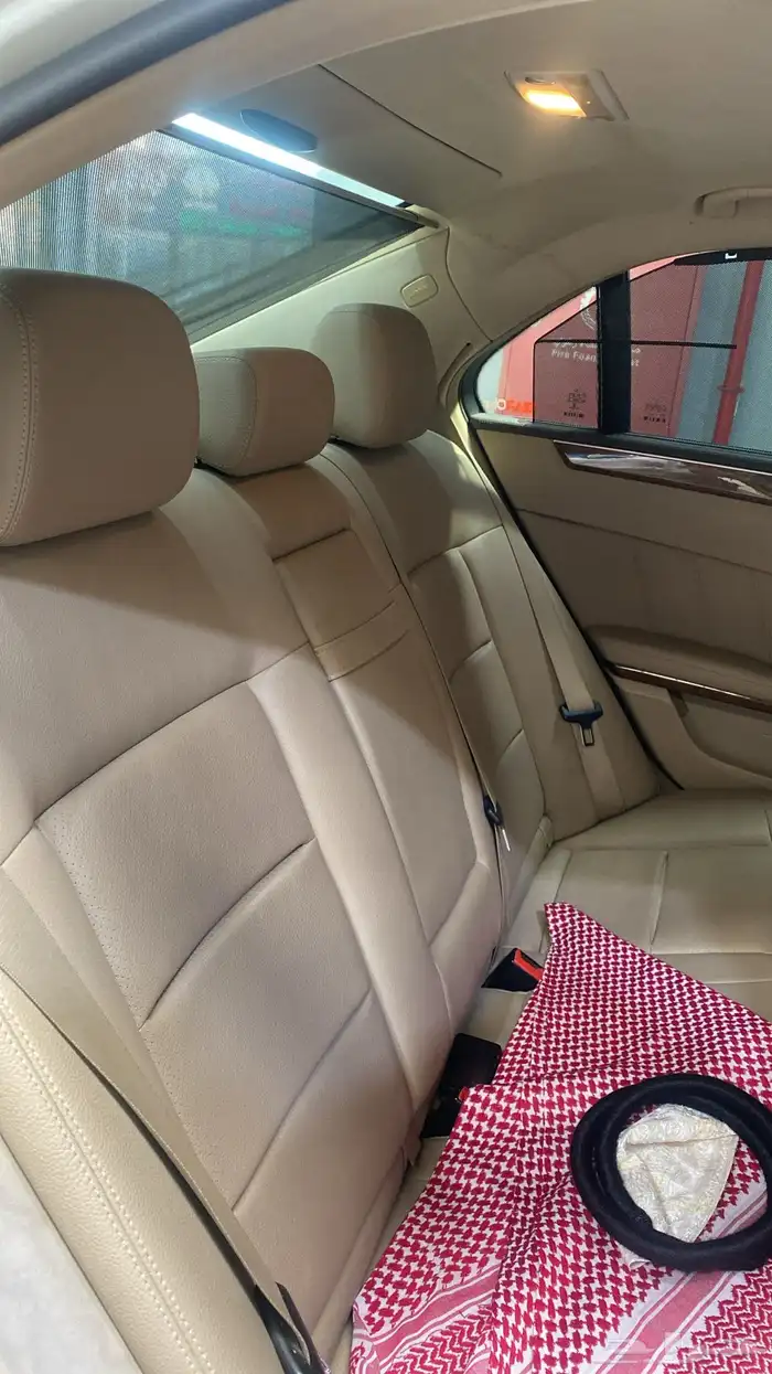 مورسدس 2011 e200 37