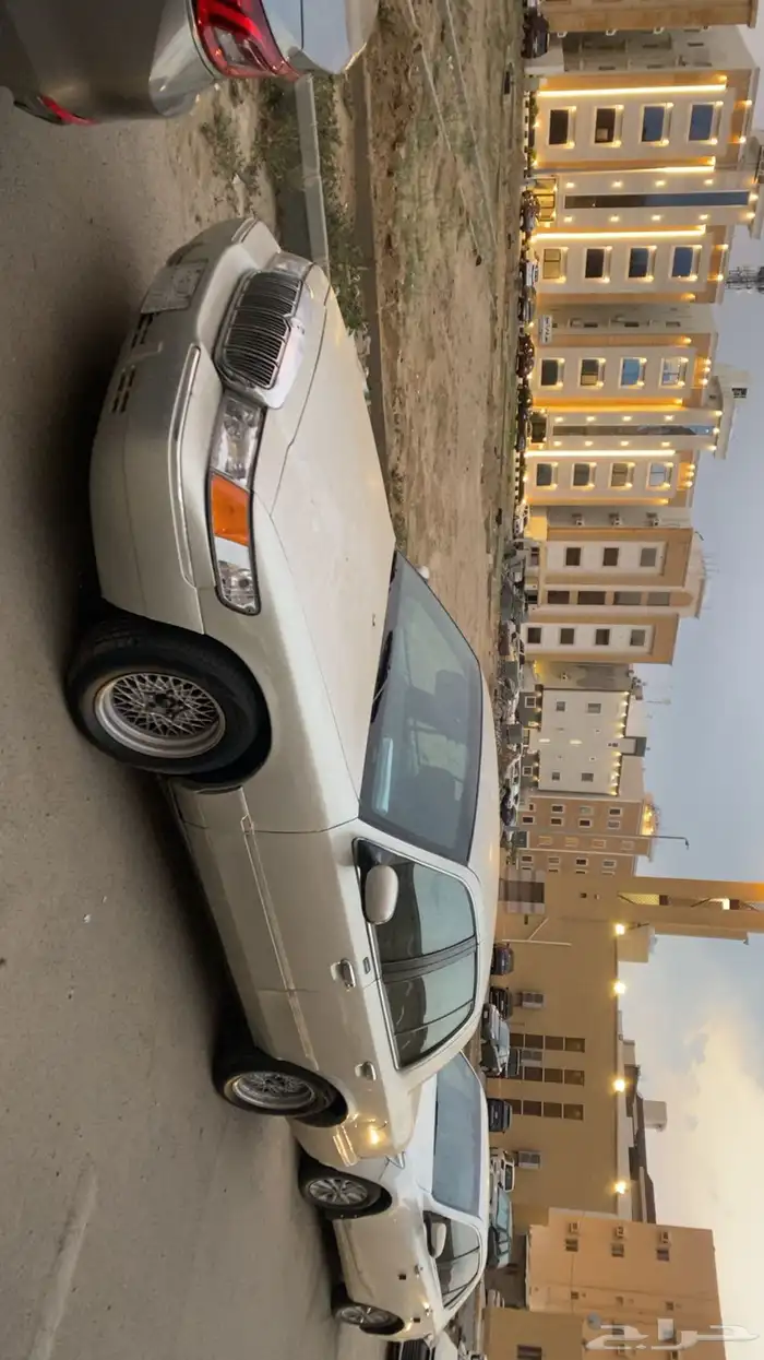 فورد ماركيز2000 0