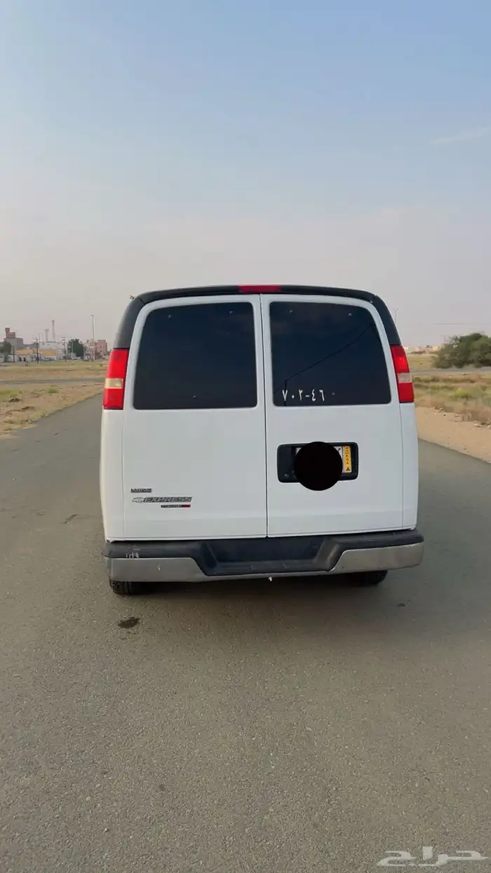 فان نقل ركاب شاصي طويل 1