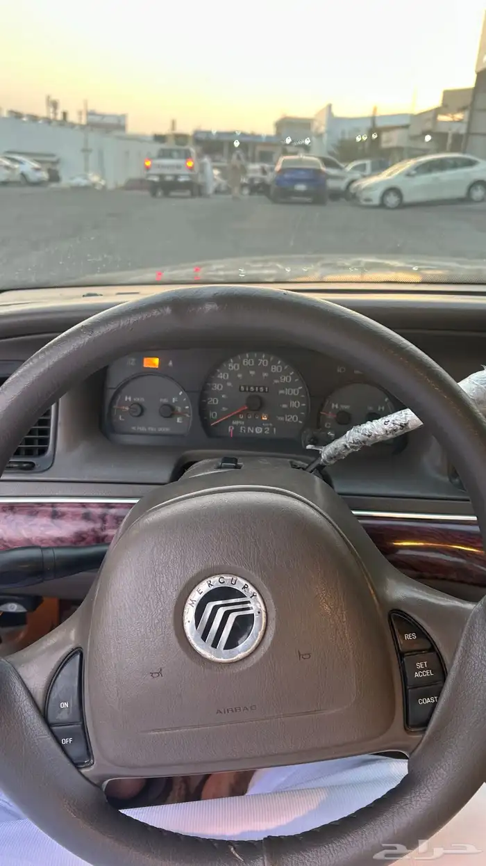 فورد ماركيز 2001 4