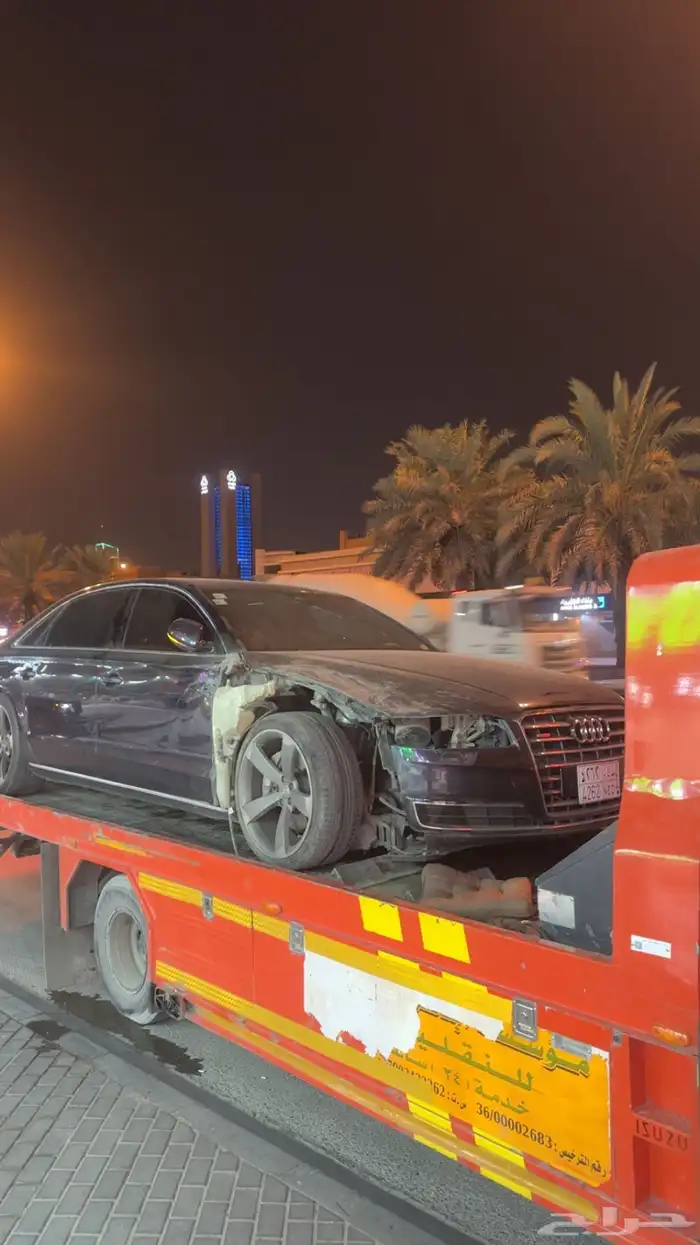 للبيع اودي A8 2015 مصدوم 0