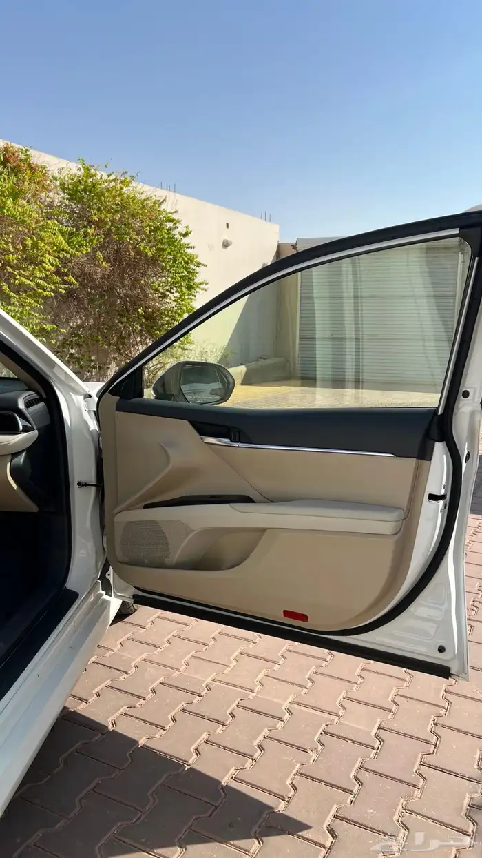 كامري 2022 11