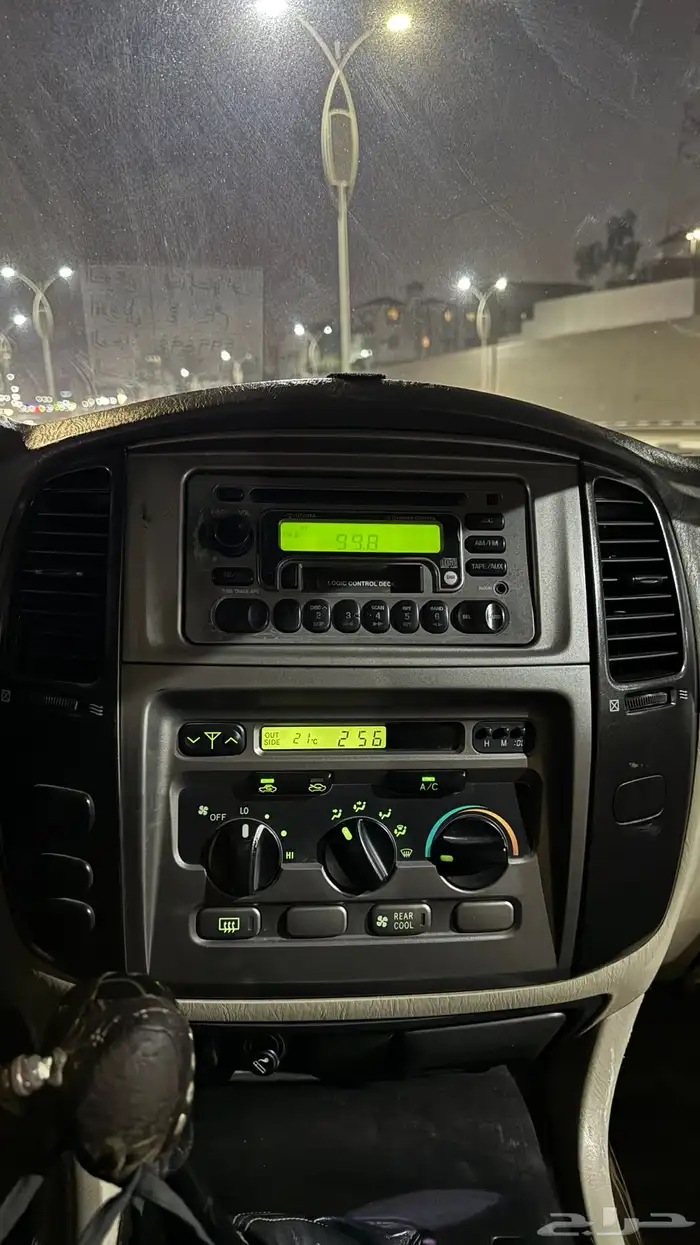 لاندكروزر GXR 2004 18