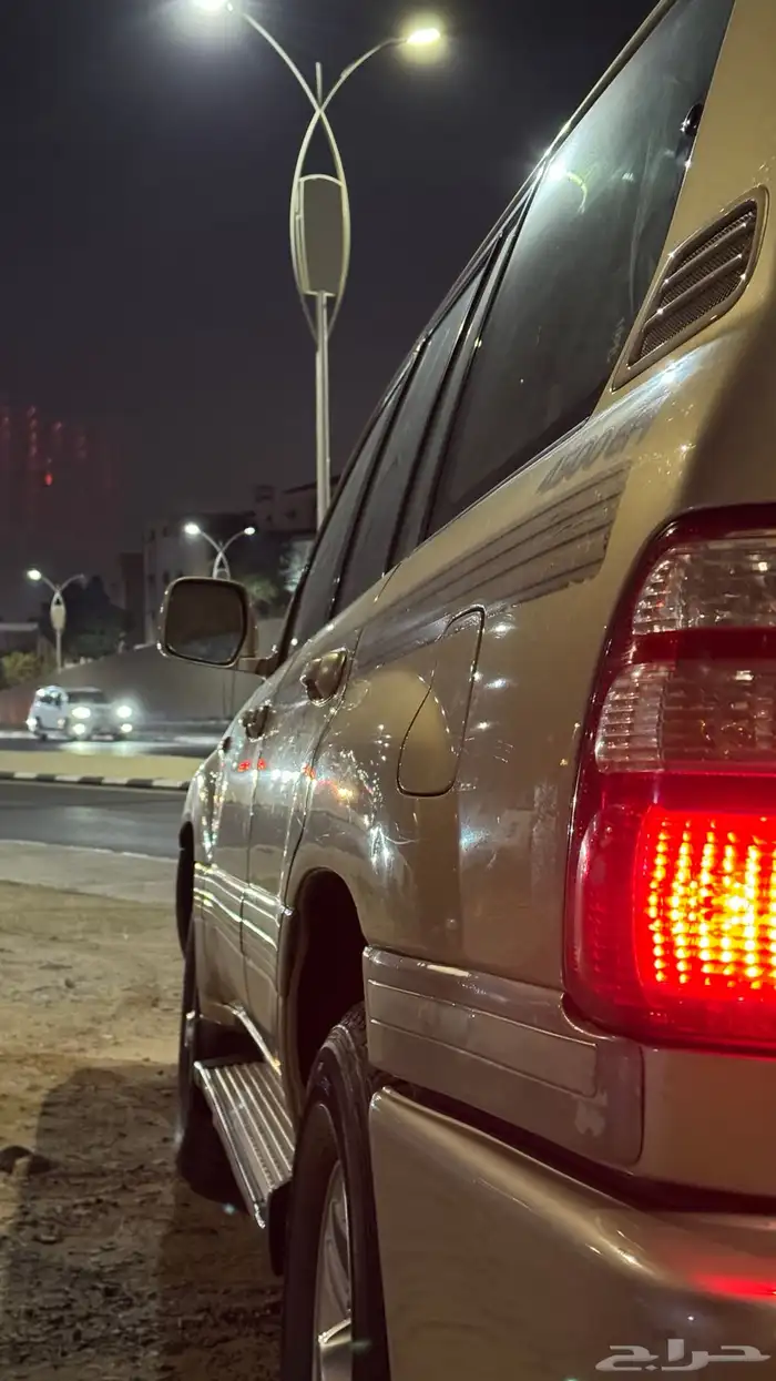 لاندكروزر GXR 2004 7