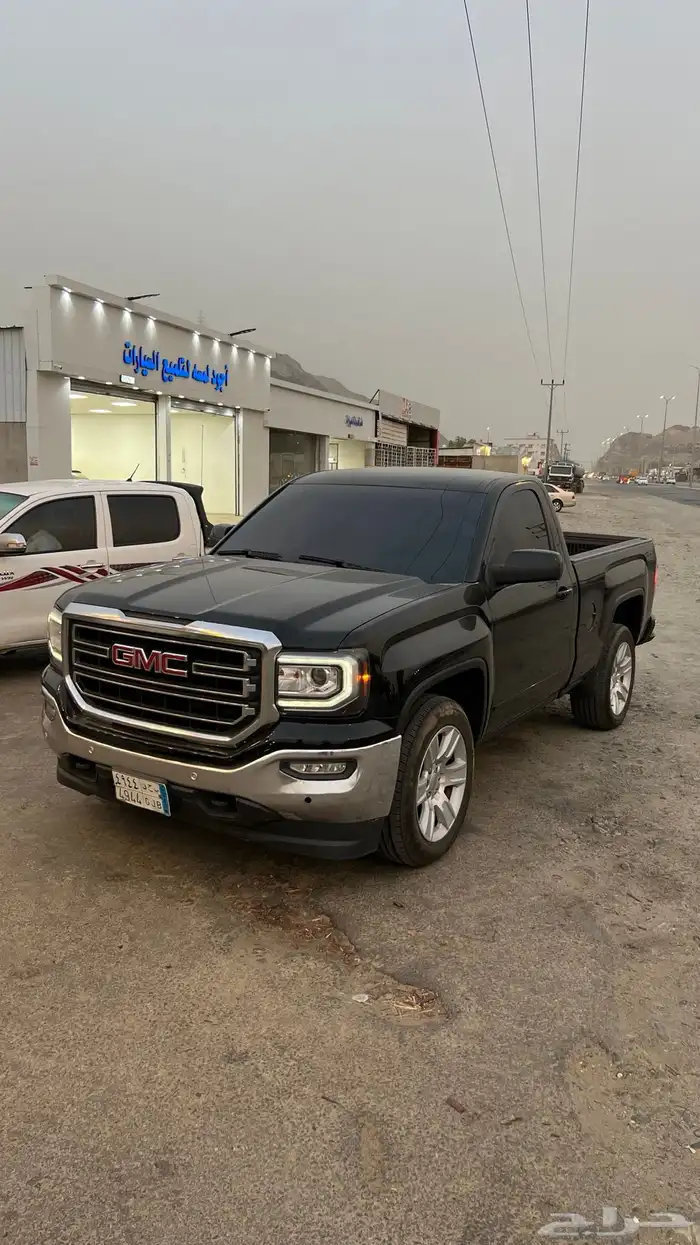 سييرا 2018 اسود Z71 4