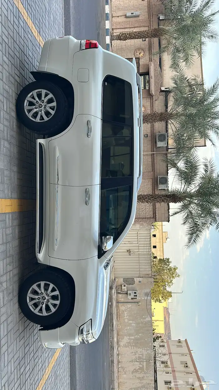 لاندكروزر 2016 VXR 7