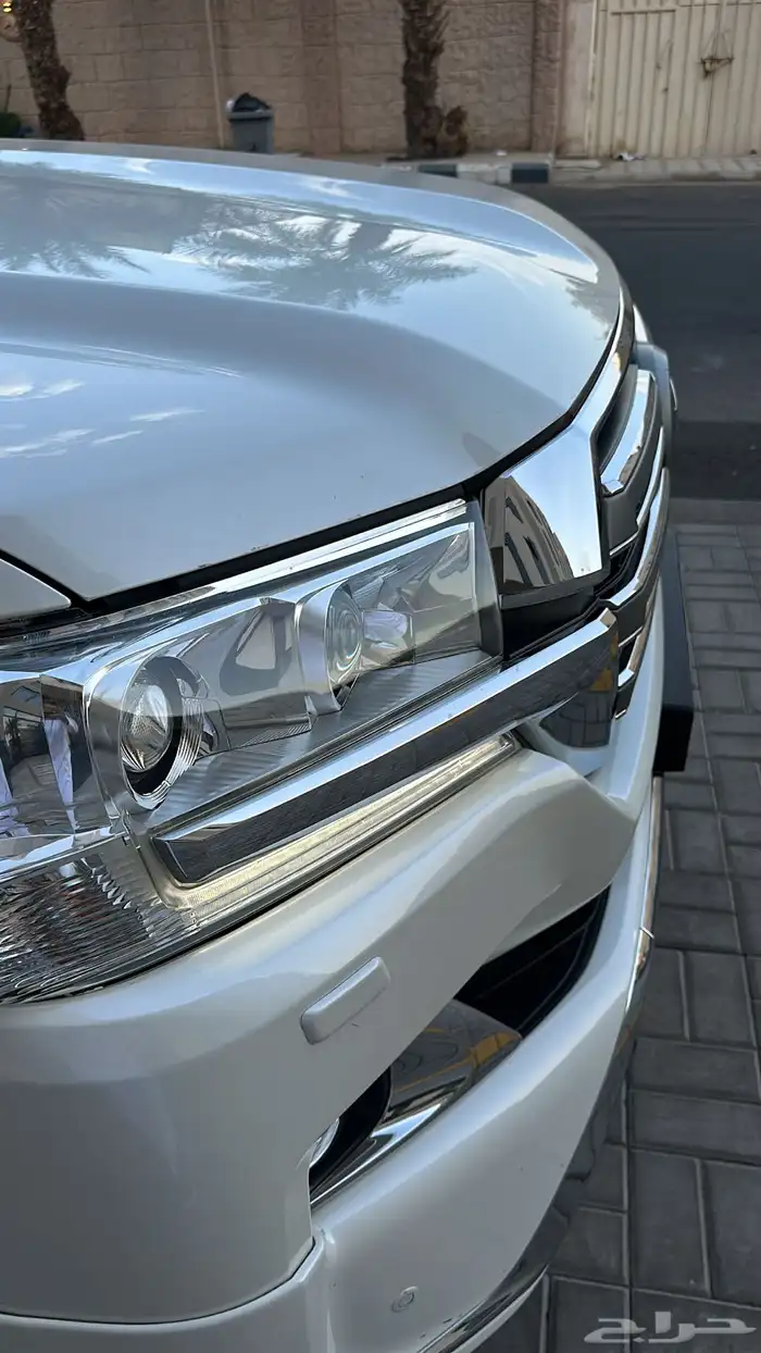 لاندكروزر 2016 VXR 12