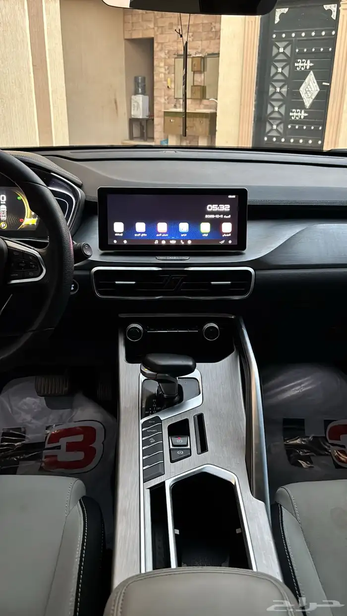 جيلي كولراي 6